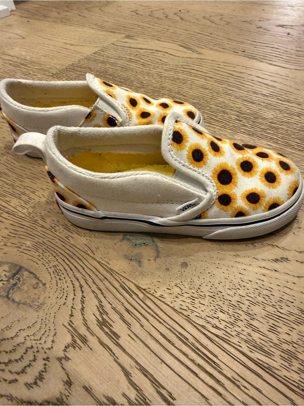 Vans BARELY WORN Kids Slip-On Sunflower Canvas Sneakers - Yellow, White, Black